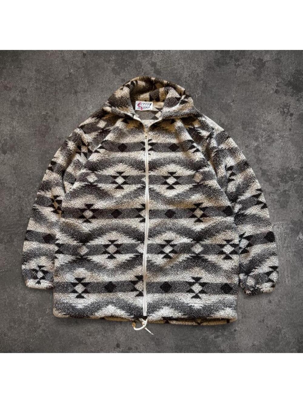 Beautiful Vintage Aztec Sherpa Fleece Jacket with patterns